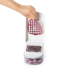 Vegetable Chopper with Easy-Pour Opening